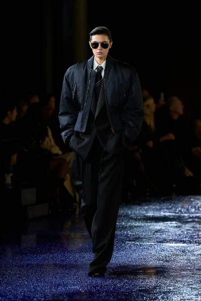 Look 34